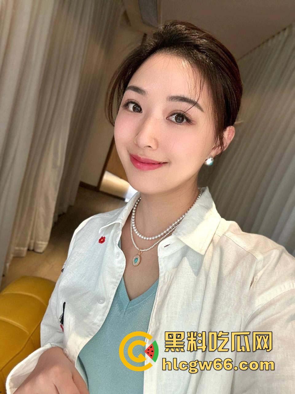 无锡美容院老板娘【李美琴】正值性欲旺年 网上到处约炮不雅视频被炮友泄密 90后宝妈尺度全开!-5