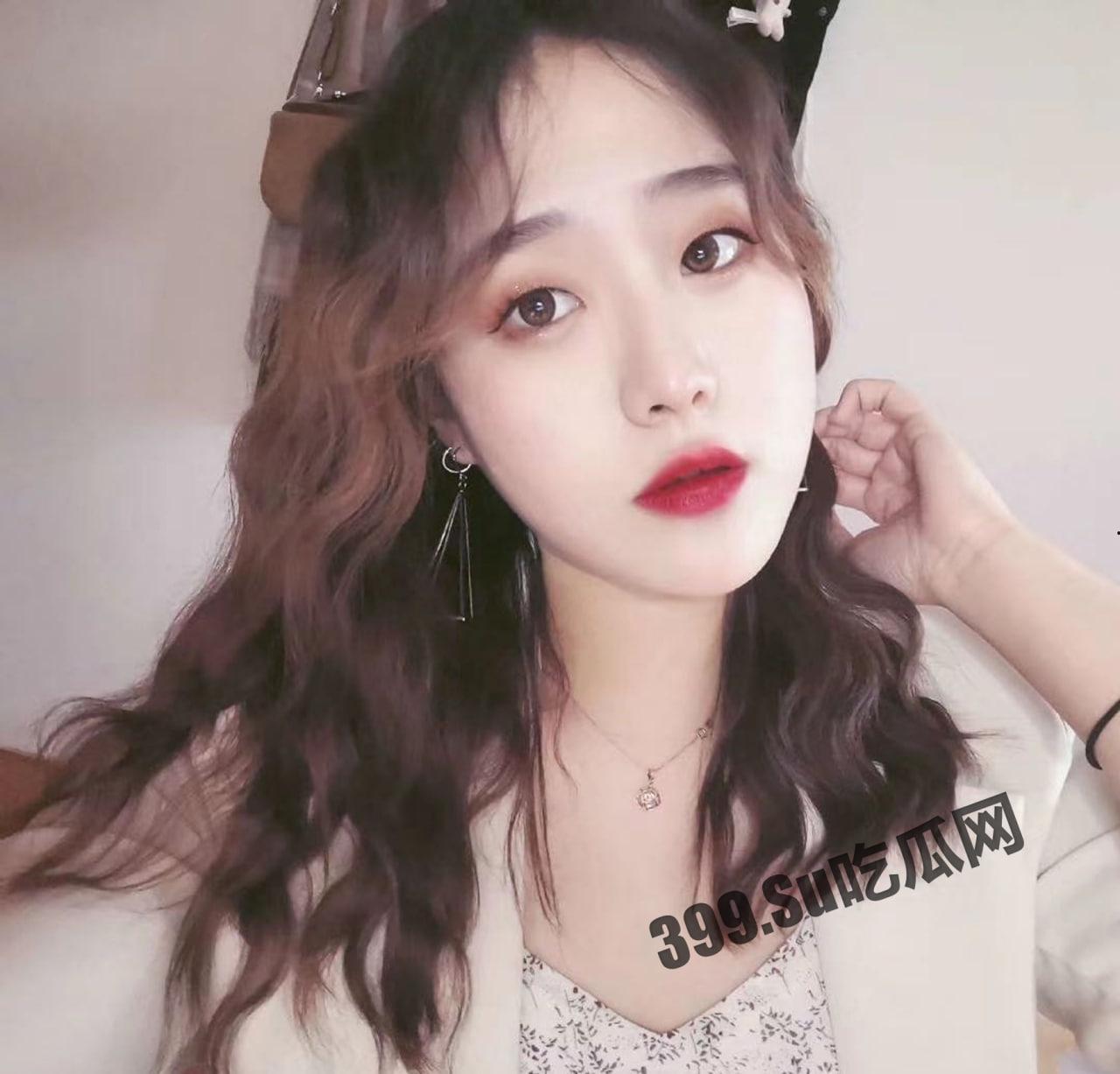 上海职场女白领「周琳琳」不雅视频流出 反差骚母狗多体位吃鸡啪啪-3