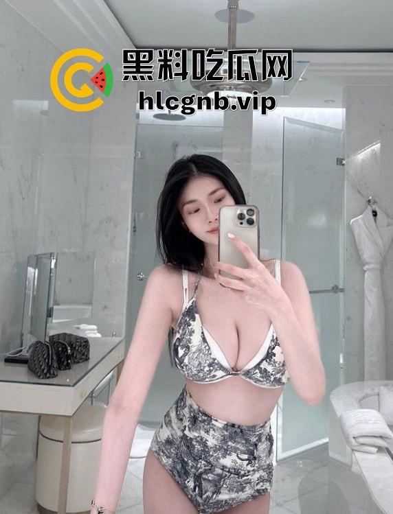 E奶御姐VivianLee 多人3P淫乱爆发！前后双插喷出小穴水流，巨乳晃动让人欲仙欲死-10