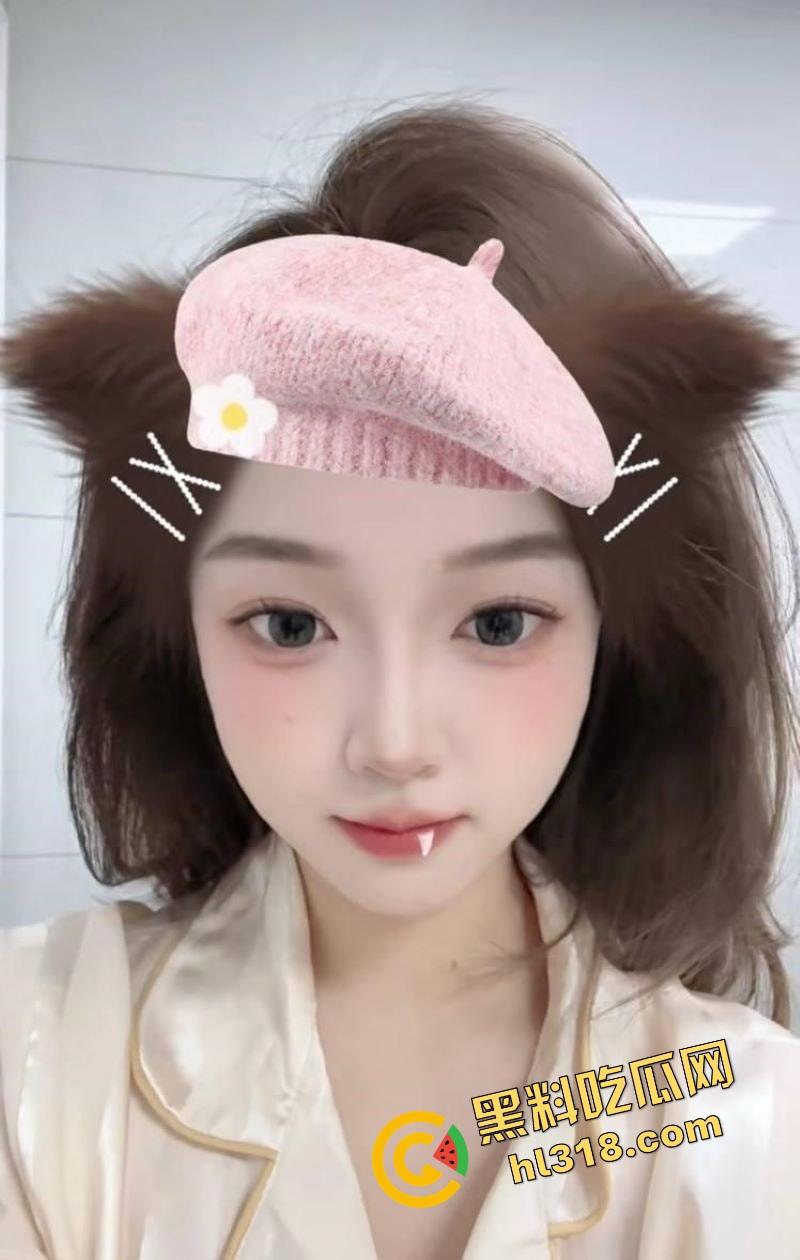 达州甜妹私密口交视频炸裂流出，巨乳跪地深喉，舔吞喷射全套玩到极致，看完直冲云霄！