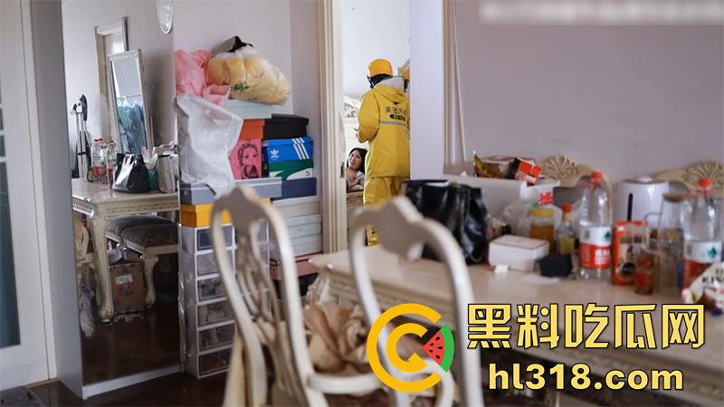 下海被抓裸替女演员【沈樵】,作品合集第二弹,勾引外卖员被网约车司机强上,变身女警骚味十足!-2