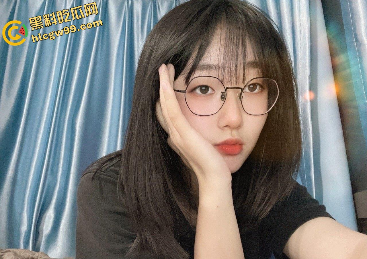 真实大奶反差母狗【林子袆】,变态老哥调教小嫩骚逼自慰淫水直留,表兄妹演绎背德快感-3