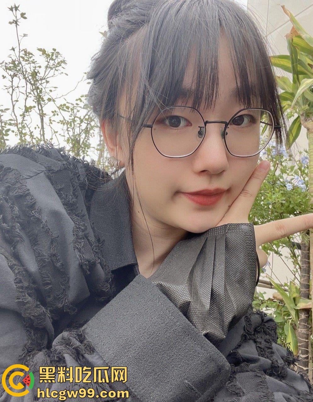 真实大奶反差母狗【林子袆】,变态老哥调教小嫩骚逼自慰淫水直留,表兄妹演绎背德快感-5