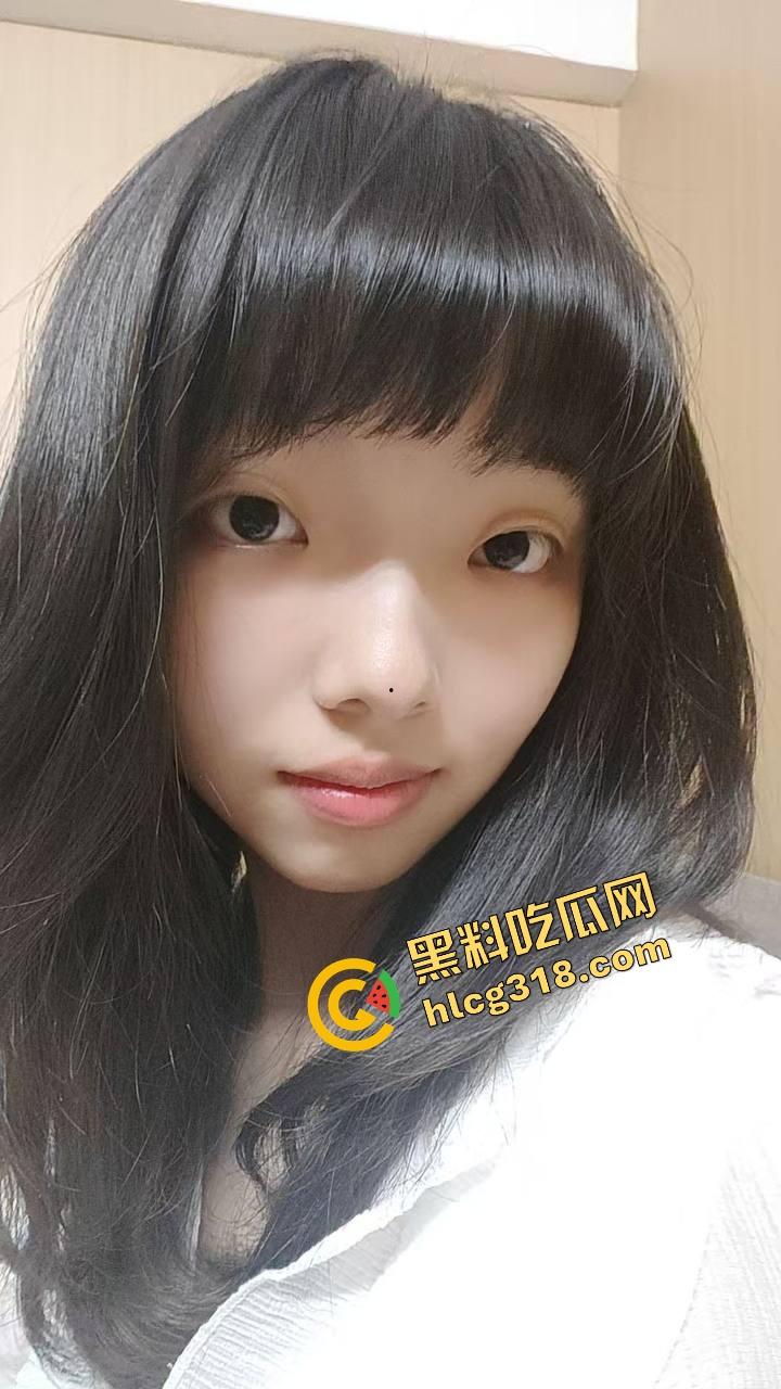 酒店门都没关开着门后入她 第一视角爆炸感拉满  真实一炮太刺激 谁玩谁上瘾！-3