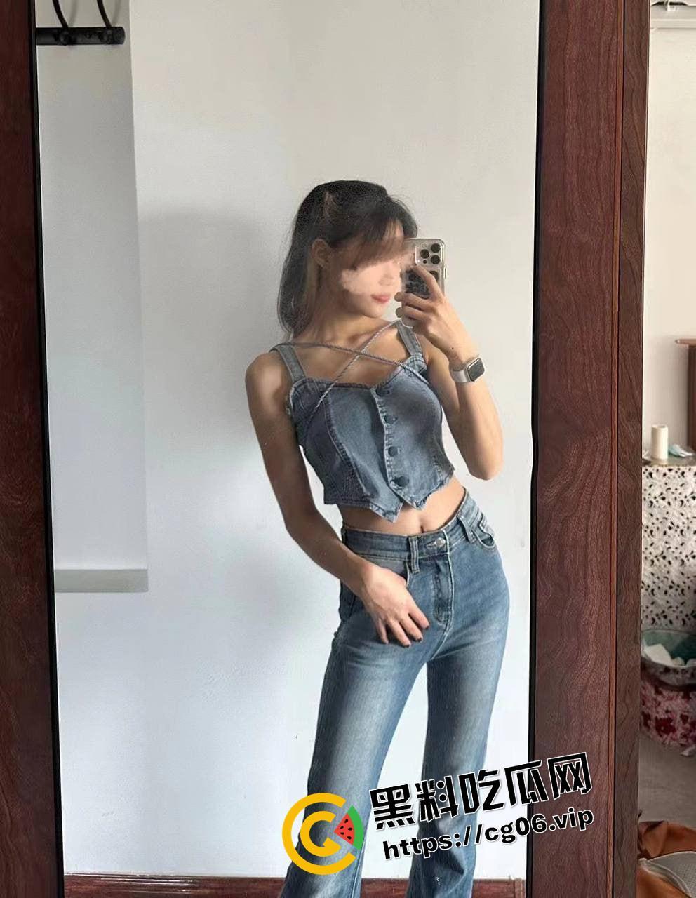 澳大利亚 昆士兰大学在读研究生【李悦】被华人约炮大神拿下 读书厉害 身材也是一顶一的棒-4