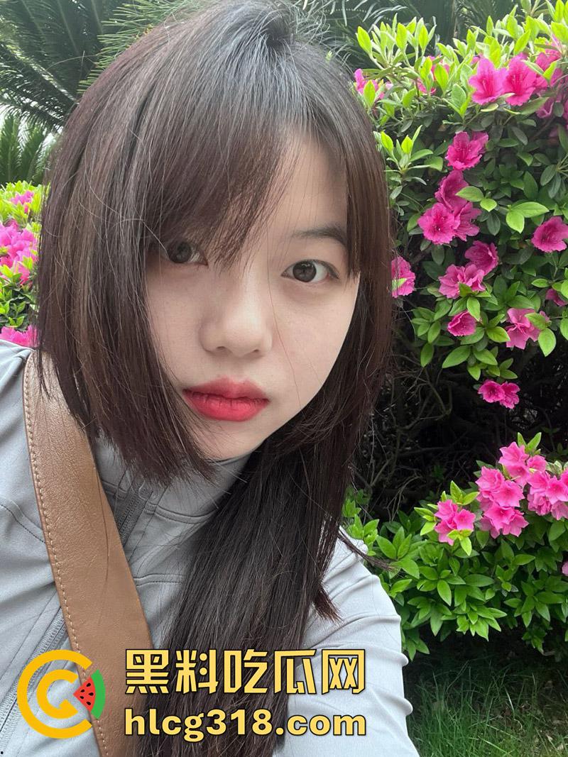 已婚母狗装少女，贵州骚妇【许倩】，颜值清纯肥臀大奶，性瘾极大网上约炮卖淫，被老公发现曝光！-6