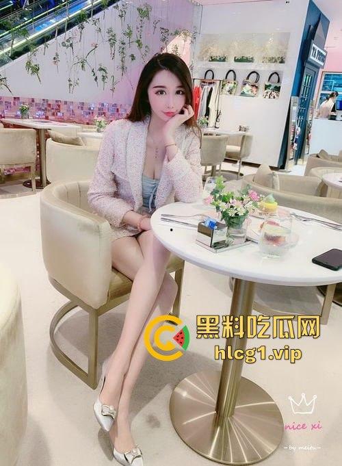 中国超模『裴希西』与富二代男友异国裸聊视频曝光！全球超模大赛上海冠军私密调情画面流出！-10