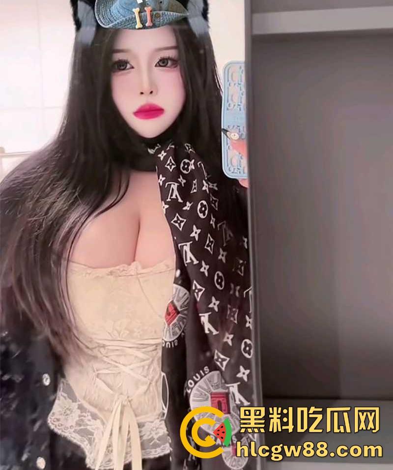 抖音巨乳美女主播【full77】多部福利视频流出 开档黑丝疯狂后入 骑乘爆操双洞齐开!-4