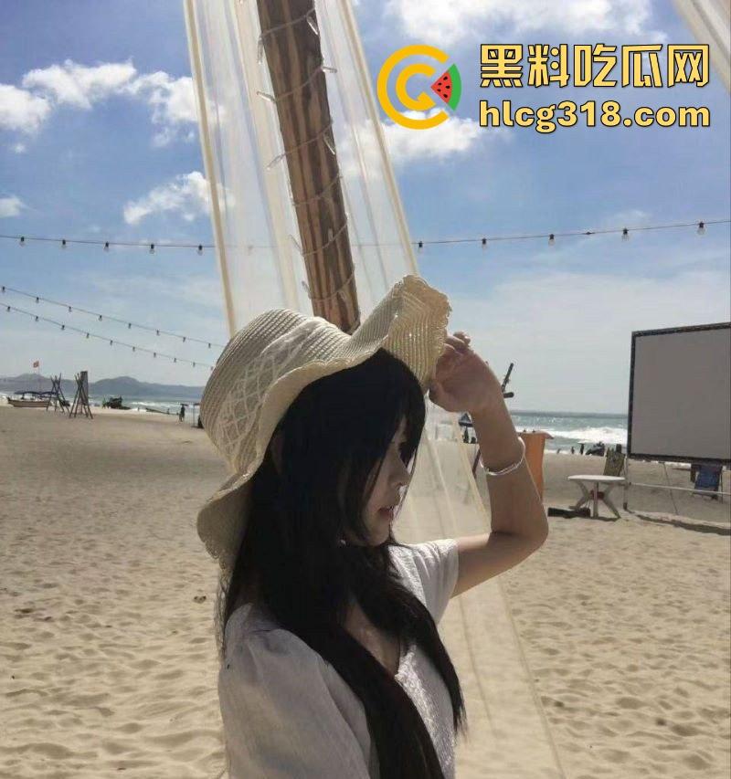 汕头大学极品双马尾【孙雅婧】清纯可爱外表下藏着极品反差，露脸裸拍视频流出震撼全网！