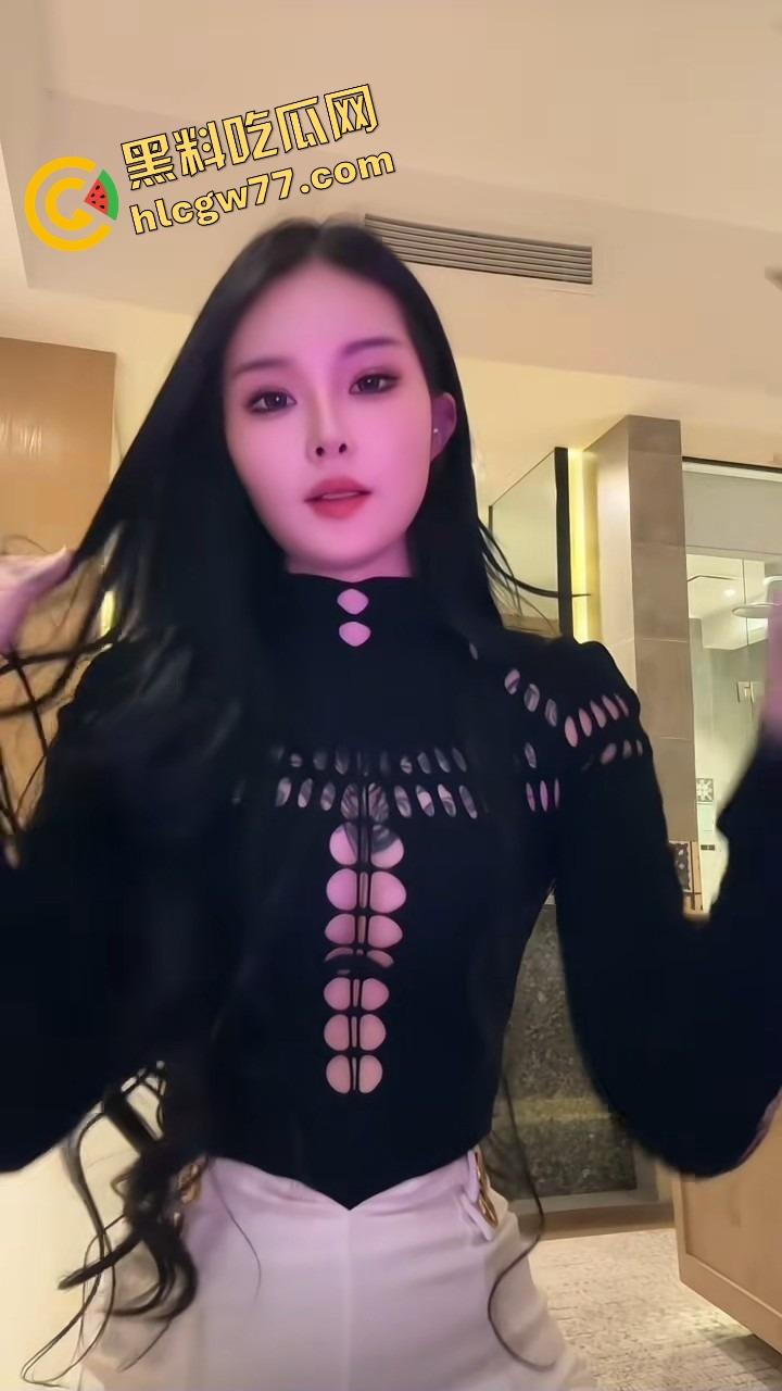 抖音8万粉小网红【神仙姐姐】翻车 纹身御姐表面高冷 私下被金主调教成听话母狗 不雅视频疯传!-9