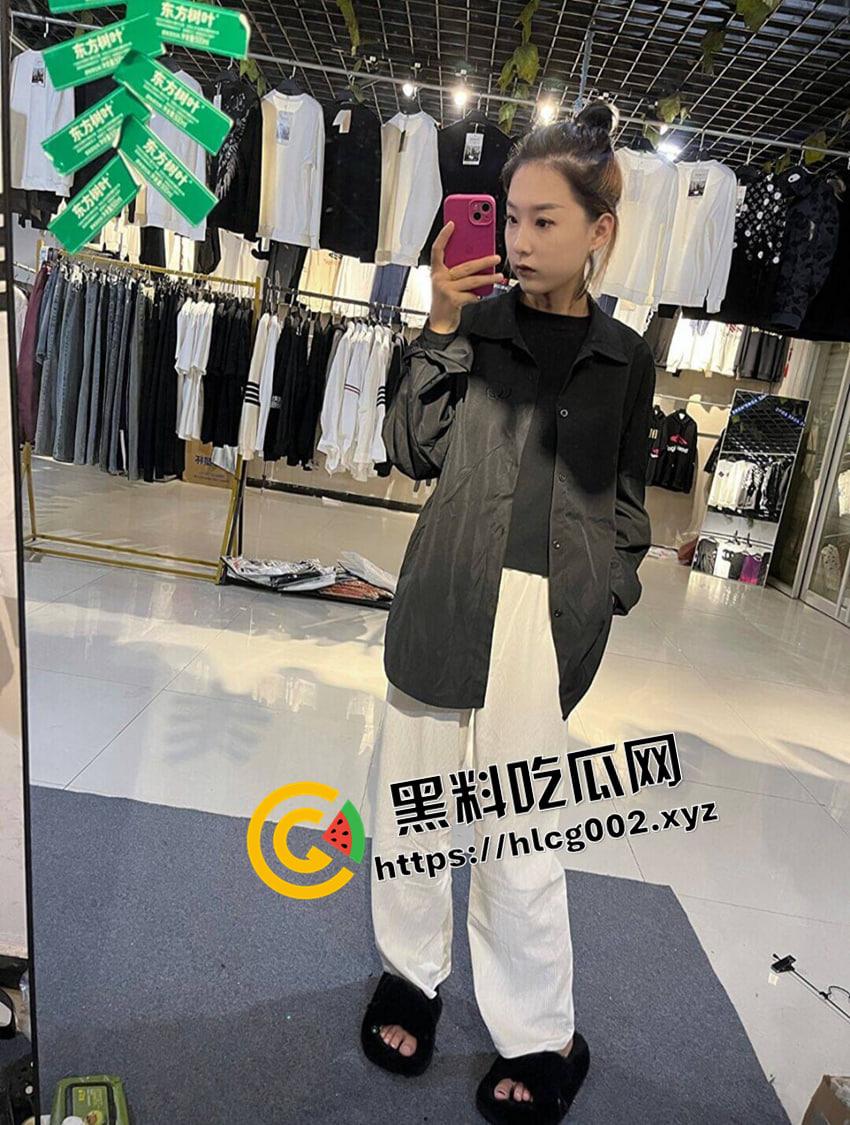 独家爆料东莞第一公交车！常平19岁精神小妹【王博涵】当地精神小伙性玩具 多次堕胎 群p视频流出-4