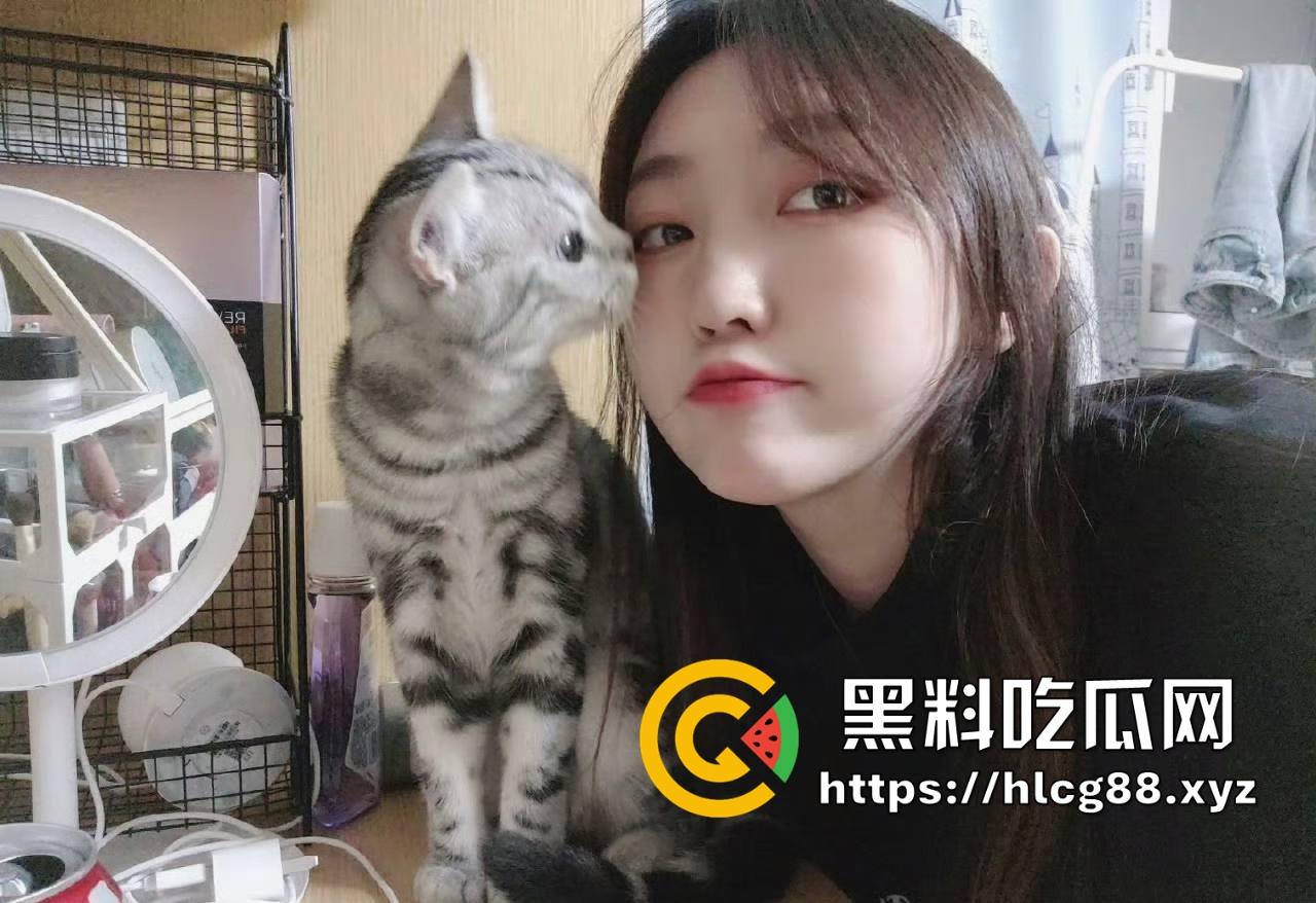 上海白领【毕姐】24岁被金主爸爸包养,吃鸡伺候得爽翻天,这骚母狗真是下贱到骨子里!-3