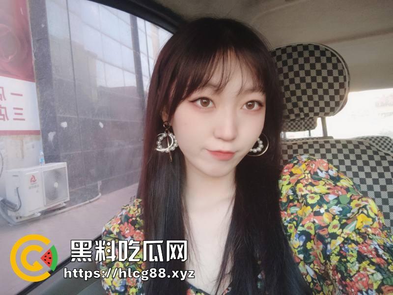 上海白领【毕姐】24岁被金主爸爸包养,吃鸡伺候得爽翻天,这骚母狗真是下贱到骨子里!-4