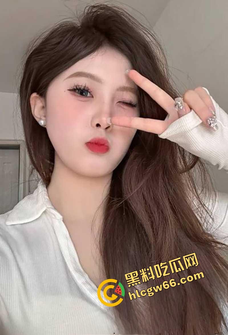 丽水骚货【俞佳林】白虎嫩逼内射疯传,口交舔到腿发软,粉嫩小穴夹鸡巴夹到爆浆!-15