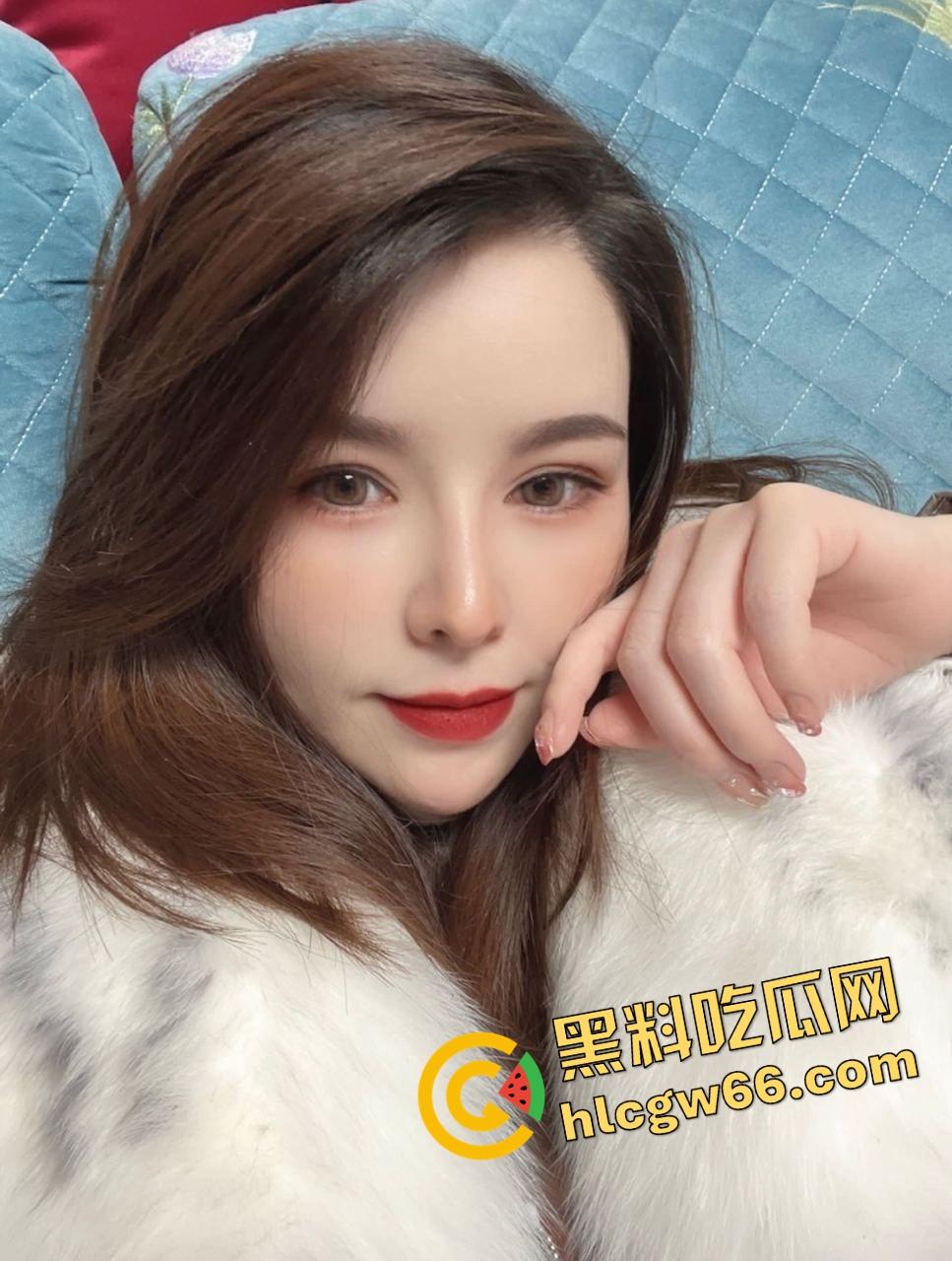 单位出差潜规则女下属『孙丹丹』主动送逼求上位,被调教成专属母狗,内射精液流出成日常!-1