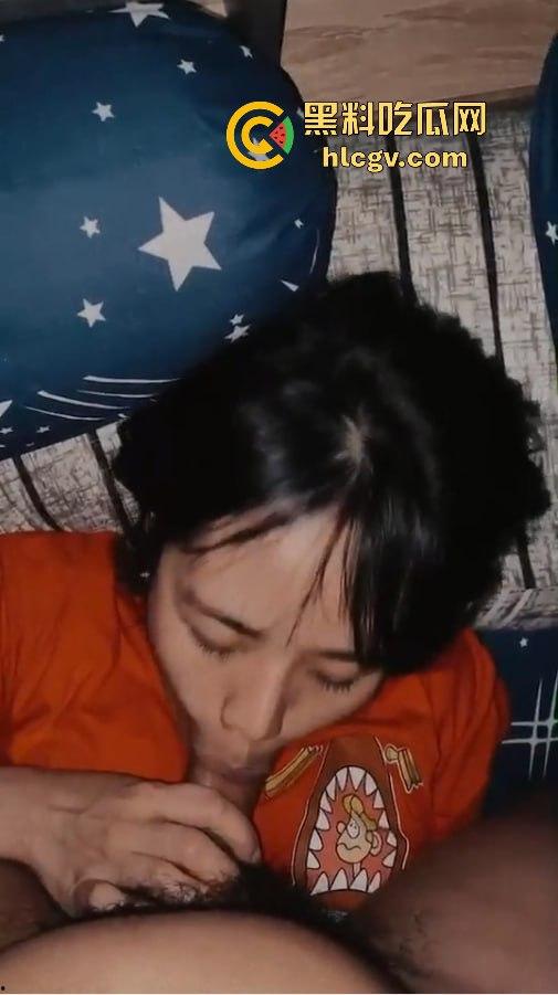 泰国极品巨乳嫩妹【jijik】遭渣男泄密!身材爆表,奶子又大又挺,激情时表情风骚叫声不断!-2