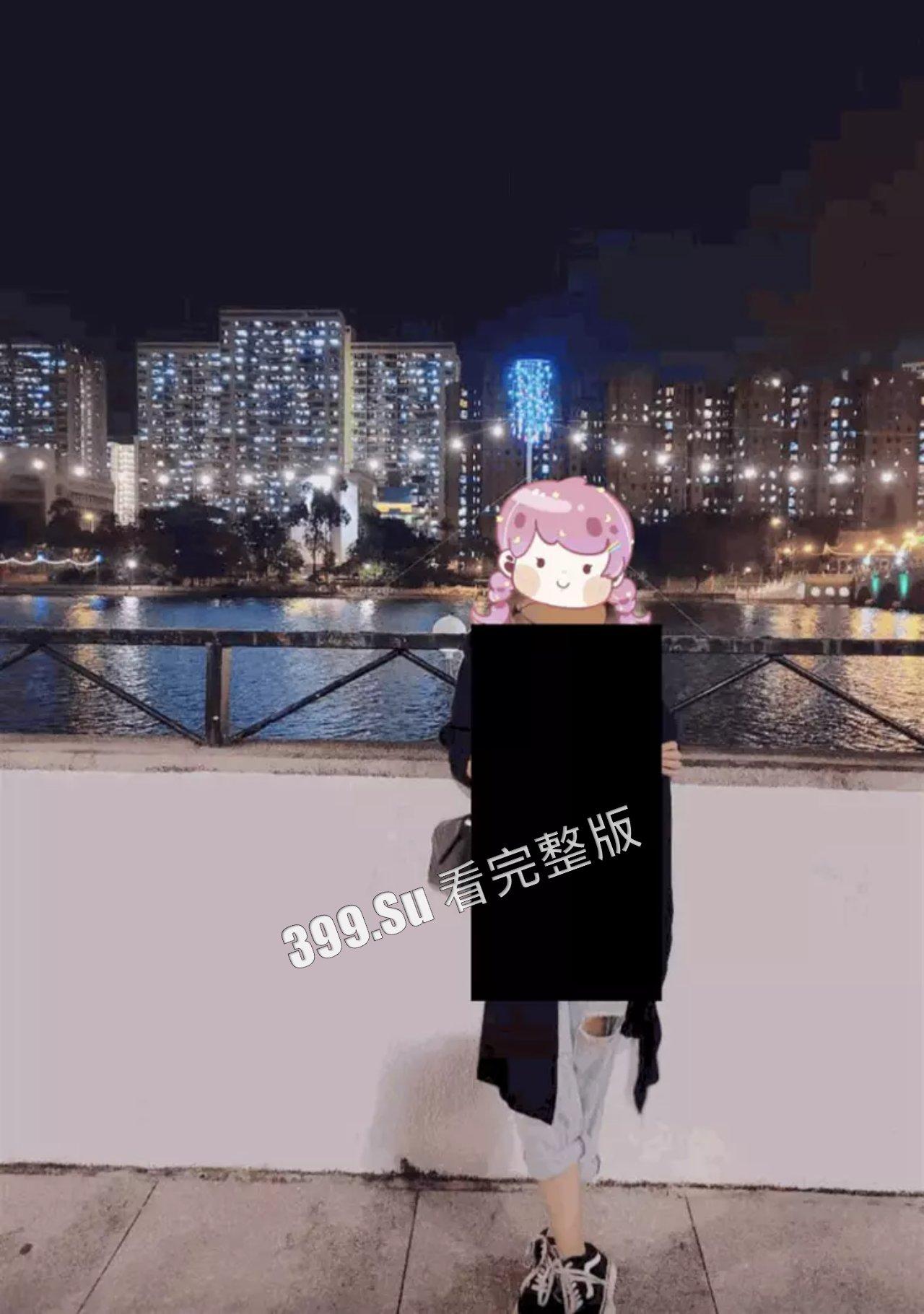 香港40岁辣妈“晒胸”成瘾，走遍公共场所拍120多张“裸照” 全网最全版本视图流出-2