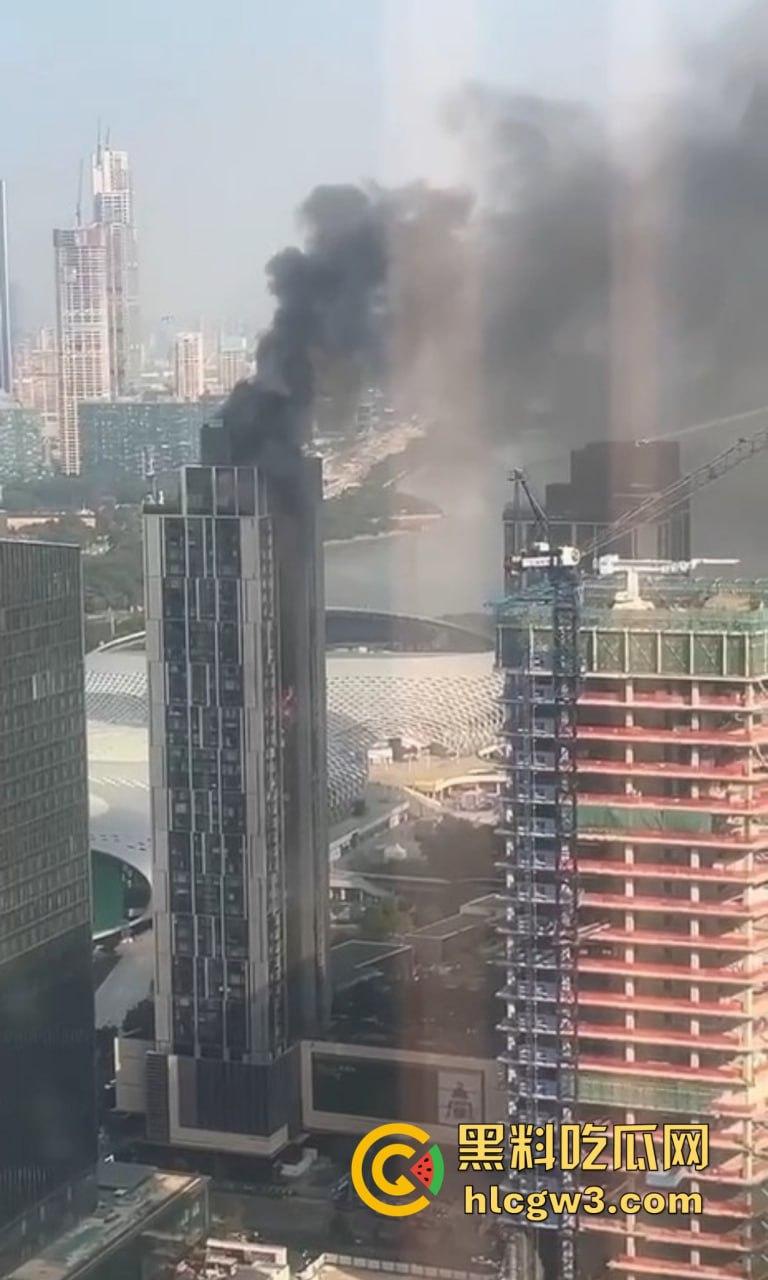 深圳湾豪宅成阎王快递中心,爆炸冲击波直接送人下楼,千万身价房子就这样突然爆炸!-9