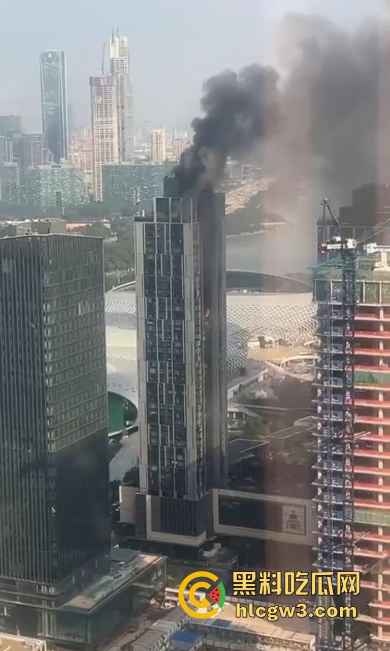 深圳湾豪宅成阎王快递中心,爆炸冲击波直接送人下楼,千万身价房子就这样突然爆炸!-13