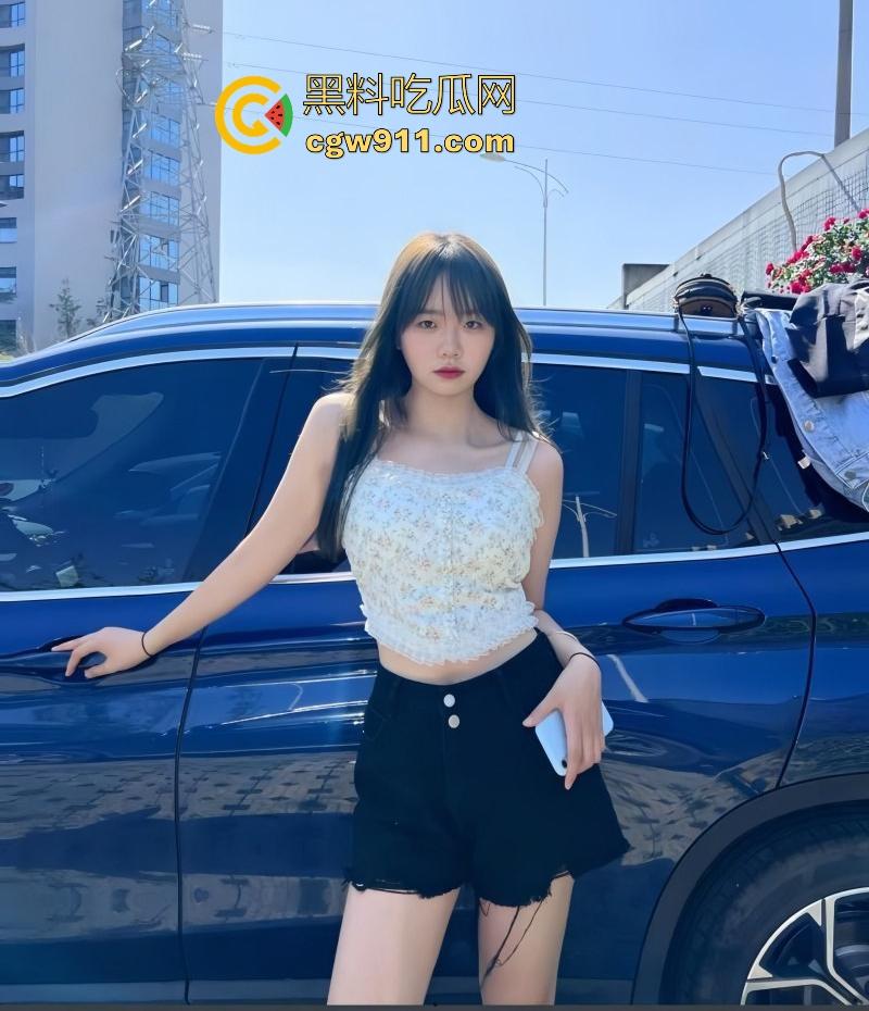 杭州师范大学【李雅楠】微胖学妹性爱视频泄露，身穿情趣护士装与男友激情狂欢，淫荡小母狗被打桩狂插玩弄！