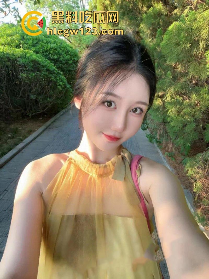 乱伦大神 我的长腿嫂子丝袜控 趁家里没人与嫂子翻云覆雨 情趣装肛交 爽到嫂子直呼要被撑爆!-3