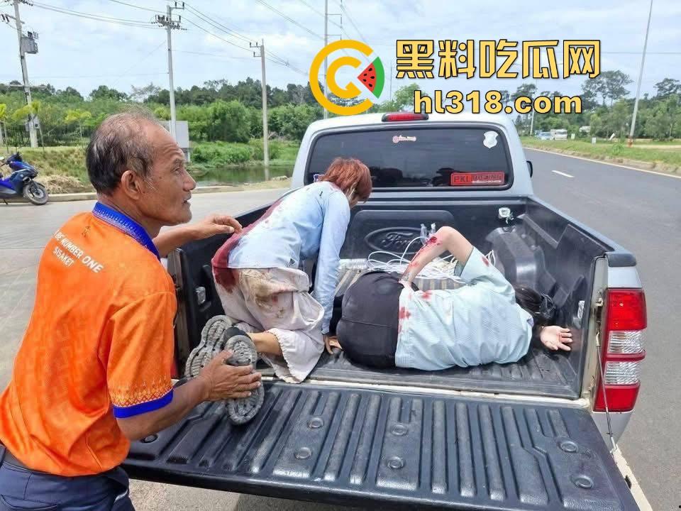 柬埔寨步兵今天当炮灰,诈骗狗推哭喊地求生存,老板还让我冲业绩?泰国一天刷了十几发火箭弹礼花!-6