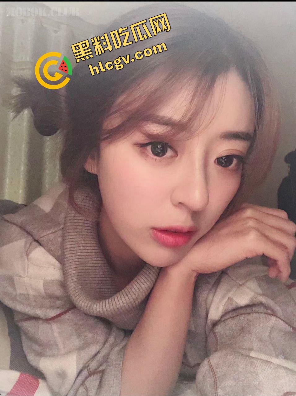 抖音高挑身材清纯御姐【叁月芹菜】早期与土豪大哥激情做爱 惨遭泄密 独家曝光流出!-3