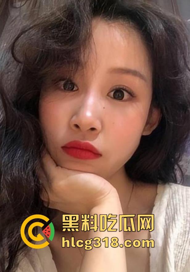 海角乱伦!用筋膜枪挑逗堂姐,巨乳翘臀无套激战,多体位交合激情四溢,深喉舔弄高潮迭起!-2