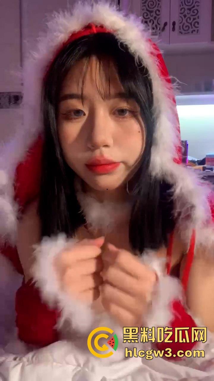 微博网红 伊伊子 这种有点肉肉的骚货真是尤物 果然只有这种才能勾起男人的欲望