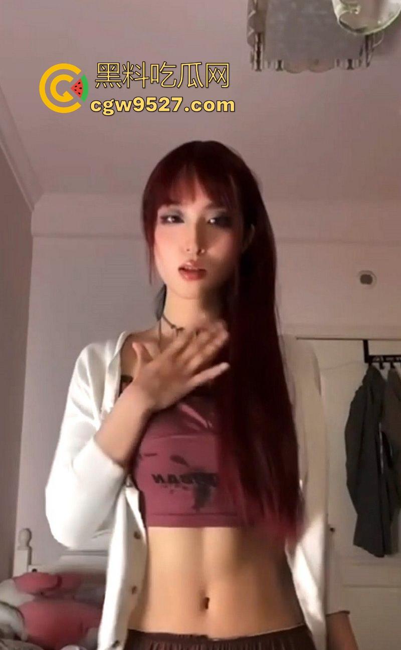 宁波工商职业学院反差小骚逼【廖葵颖】粉嫩小逼在镜头前被肆意玩弄,湿漉淫水滴落,母狗姿态尽显无疑!-4