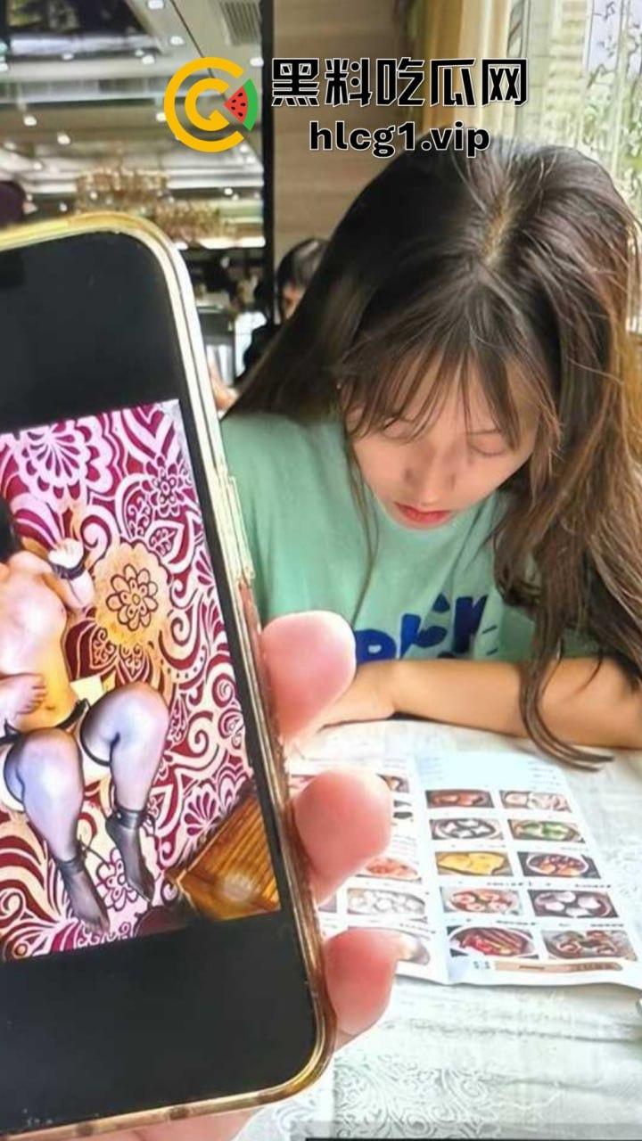 宁波城市职业技术学院巨乳学妹孙靓下海赚钱!2000块包夜,男友头顶一片巴音布鲁克!-1