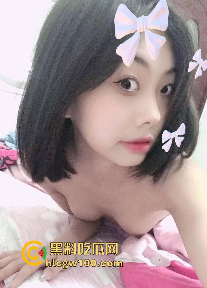 河北艺术学院大一学妹【黄乐颖】不雅视频被爆出，反差骚母狗自慰勾引金主吐金币。-1