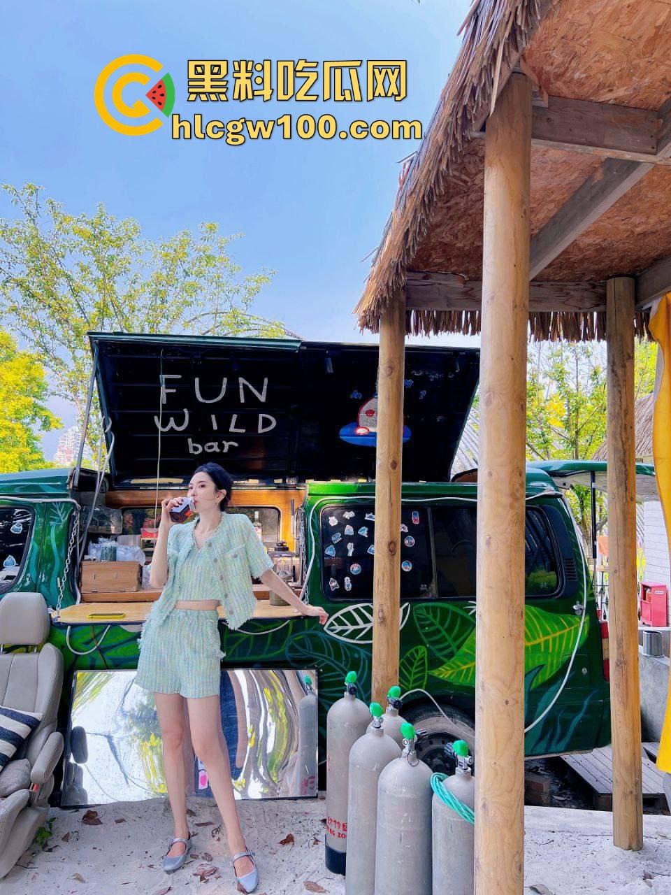 成都师范大学大三御姐【余碗琪】约炮视频曝光,高冷蕾丝御姐惨遭后入开苞内射娇喘连连。-4