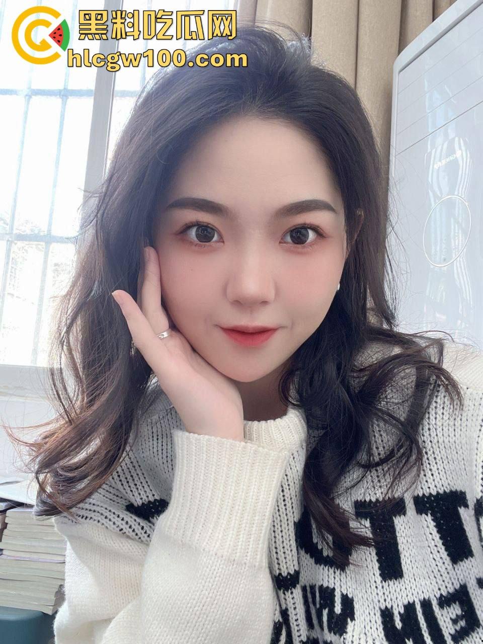 成都师范大学大三御姐【余碗琪】约炮视频曝光,高冷蕾丝御姐惨遭后入开苞内射娇喘连连。-5