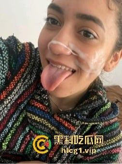 欧美网红『 Carna』颜射视频合集曝光!满脸精液在阿姆斯特丹街头露出,真够野!-6