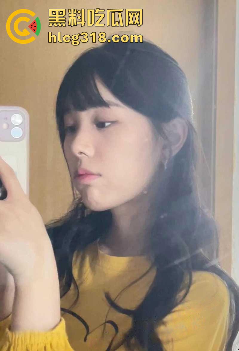 南京审计大学黄玉竹，逆天长腿校花女神，脸蛋甜美C杯傲胸，约炮大屌体育生，被男友发现曝光！-3