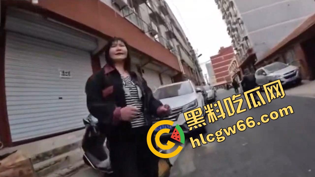 河北燕郊城中村50块一个站街女，巷子里排队等着你上，嘴活猛床技野，群众里面最好不要有坏人！-11