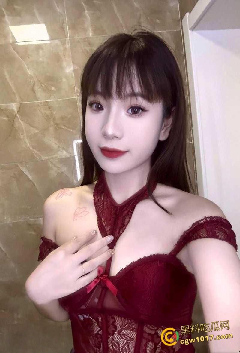 约啪大神【弥川】,约炮大奶前女友母狗玩捆绑调教,校内与现任甜蜜恩爱,晚上酒店陪旧恋玩情趣榨精 !-1