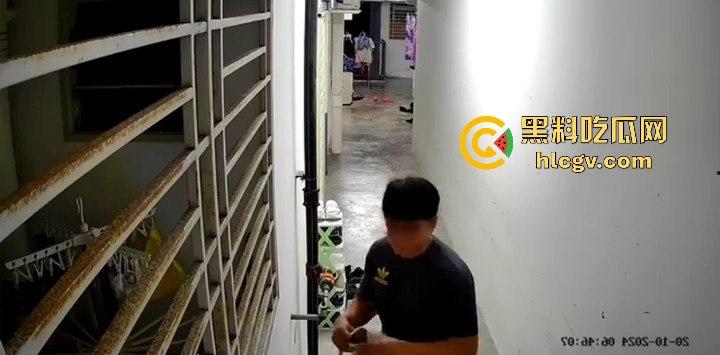 马来西亚槟岛华裔男清晨偷嗅邻居胸罩还自慰!猥亵全过程被监控拍下!-6