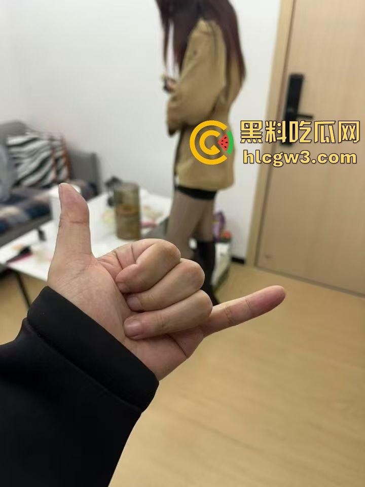 车友群约炮翻车 女骑姿势玩得飞起,一顿猛摇鸡巴差点被坐断,结果发现生化母体直接送了梅毒阳性 666!-6