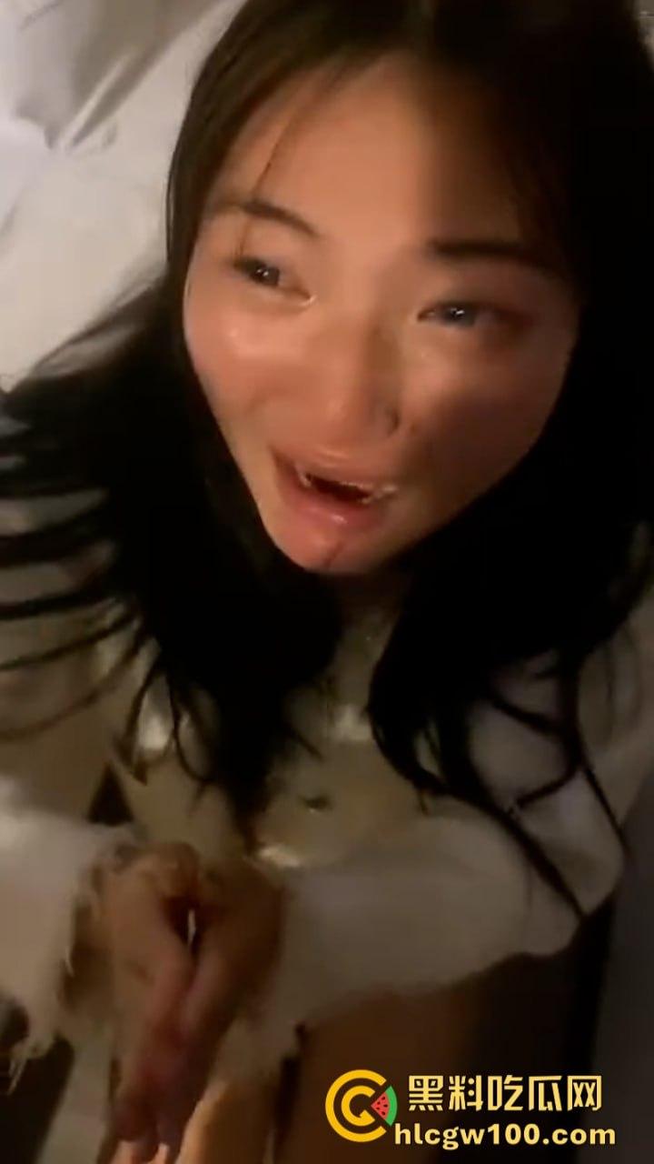 防火防盗防闺蜜 湖南小三惯犯【陈玉洁】纠缠闺蜜老公还免费送炮被捉奸在床 打成哭狗跪求原谅-1