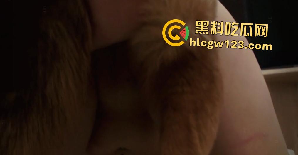 老外青少年被德牧肛交狂操,狗鸡巴一拔出来猛喷精液,只可惜这屁眼塞不下!-6