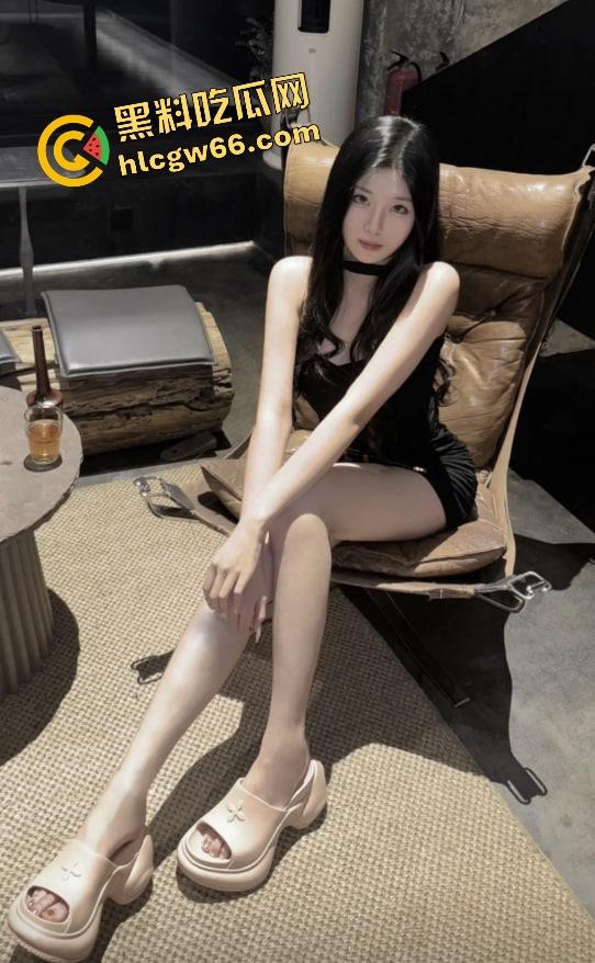 厦门高端伴游『关关』栽了,伴游新马泰日韩全亚洲飞,结果30秒榨精还敢嘲讽金主太快了!-8