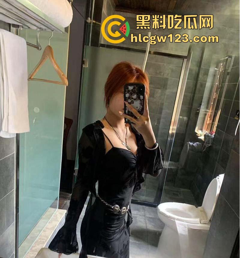 海角乱伦大神【姐弟一世情】骚姐饥渴难耐想要狠狠插⼊ 主动⾜交多姿势配合打桩骚叫不停!-2