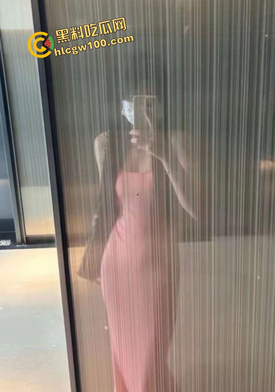 广东外语艺术清纯妹反差婊『江宜瑶』酒吧乱混勾引单男,酒店约操深喉爆怼美臀嫩逼!原创独家曝光流出!-7