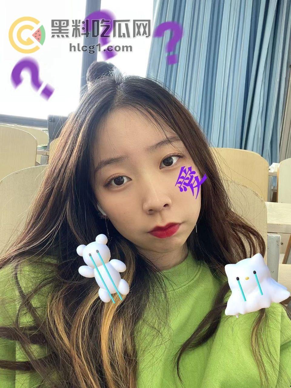 山东小娇妻李娇背叛丈夫,白丝黑木耳足交视频外泄,引发全网狂潮!-2