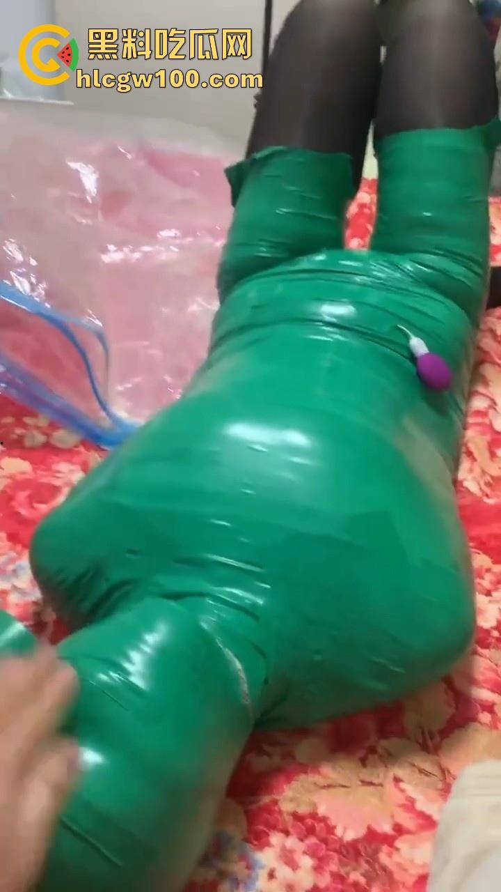 奇葩重口味SM小游戏窒息性爱,这样过后是不是女主更容易高潮?-5