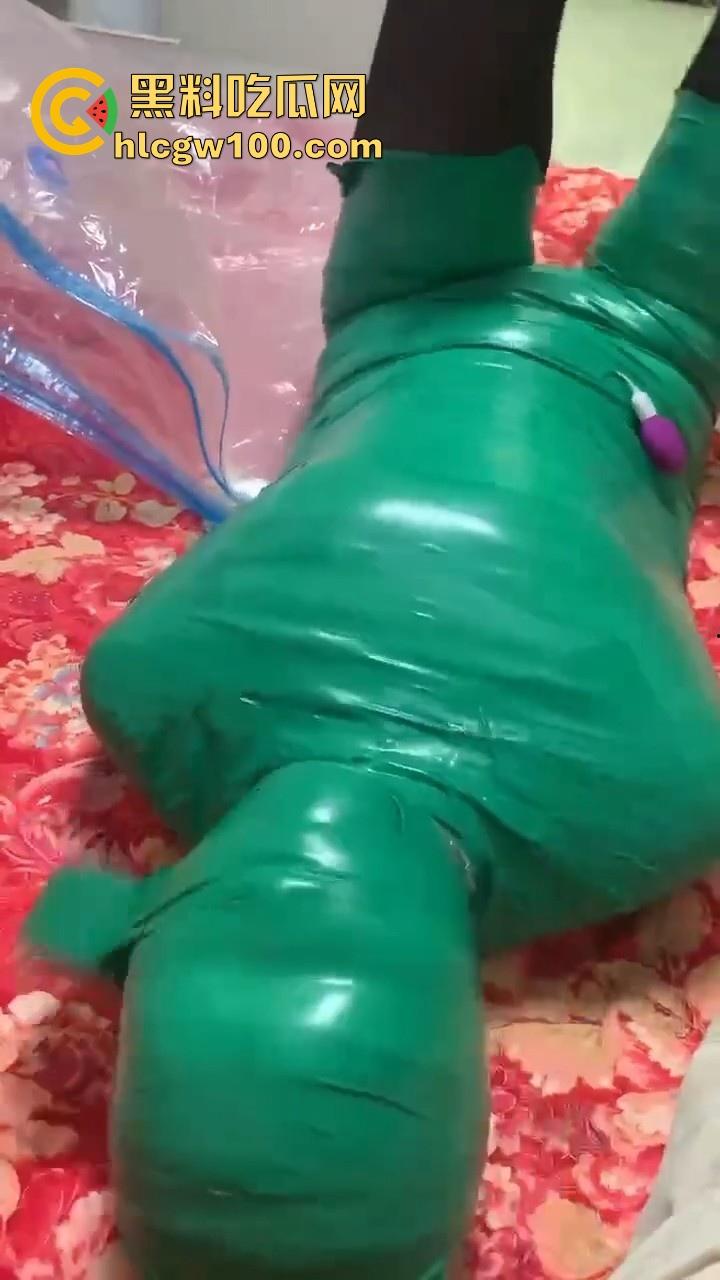 奇葩重口味SM小游戏窒息性爱,这样过后是不是女主更容易高潮?-6