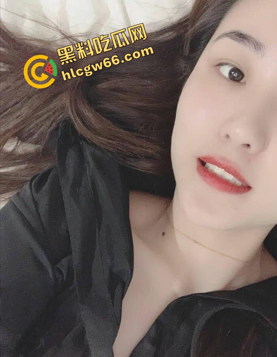 西安音乐学院反差婊【夏雨】欣操逼骚话连天,白嫩美乳被揉爆 深喉口爆内射爽到爆!-2