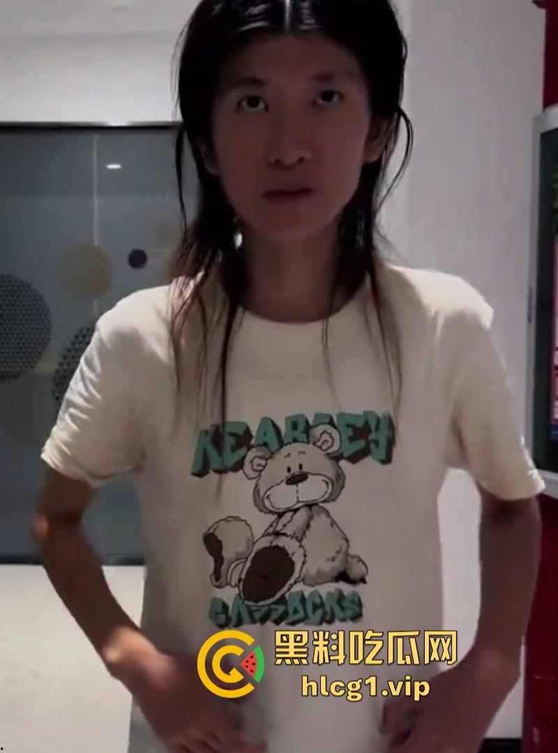 三和女大神差点没有饿死在深圳!博主“涛哥”采访了一位露宿街头的女大神!-2